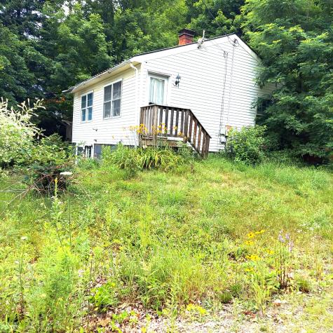 123 Town Farm Road Farmington ME 04938