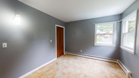 55 Sherbrooke Avenue Lewiston ME 04240