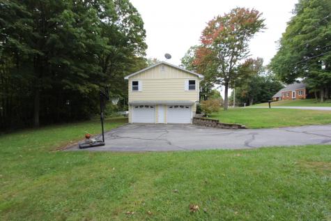55 Sherbrooke Avenue Lewiston ME 04240