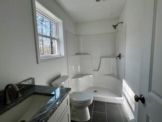 5 Egypt Road Raymond ME 04071