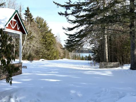 479 U.s. 1 Robbinston ME 04671