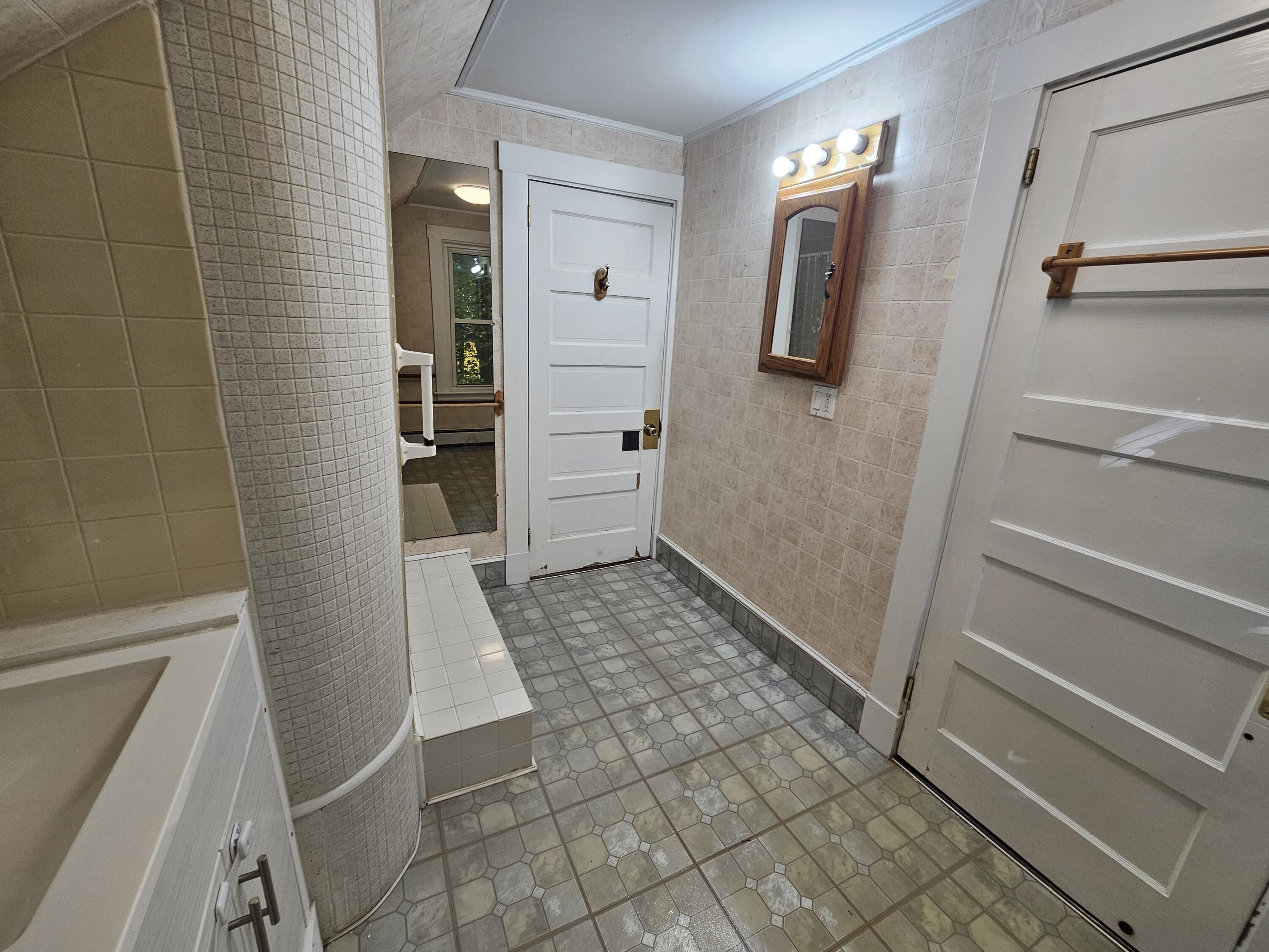 292 Main Street Orono ME 04473