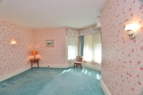 2 West Broadway Bangor ME 04401