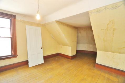 2 West Broadway Bangor ME 04401