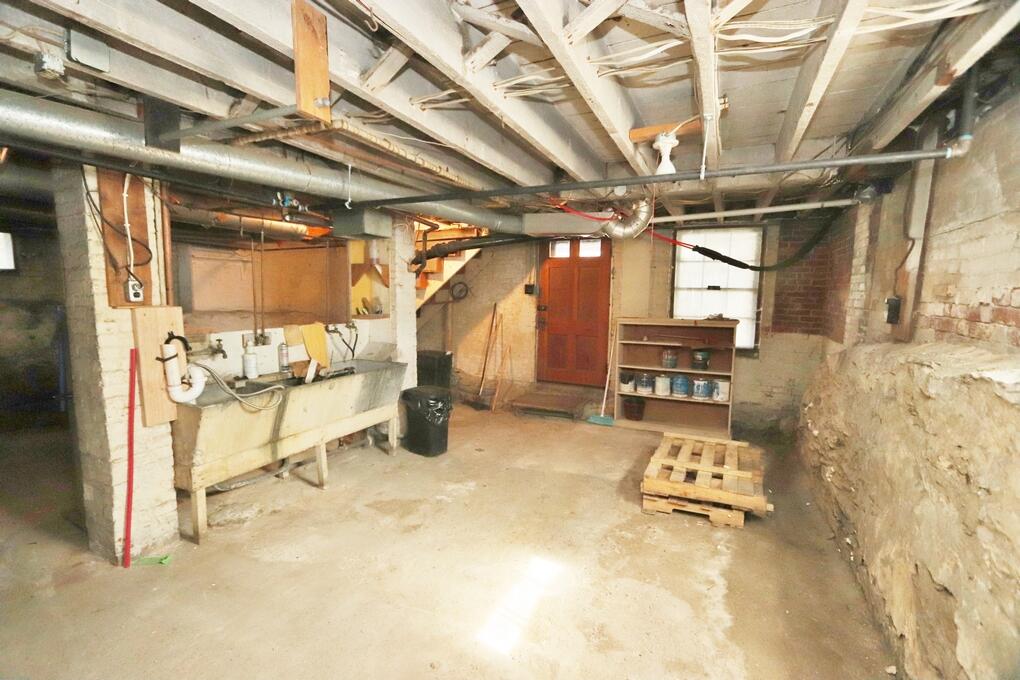 2 West Broadway Bangor ME 04401