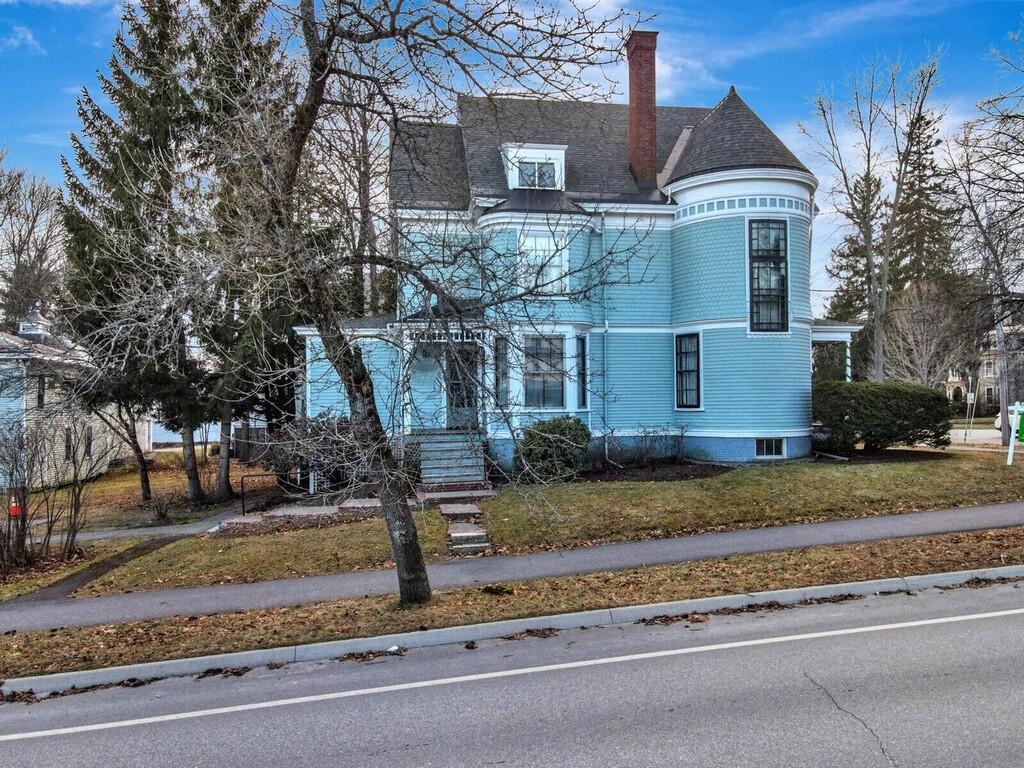 2 West Broadway Bangor ME 04401