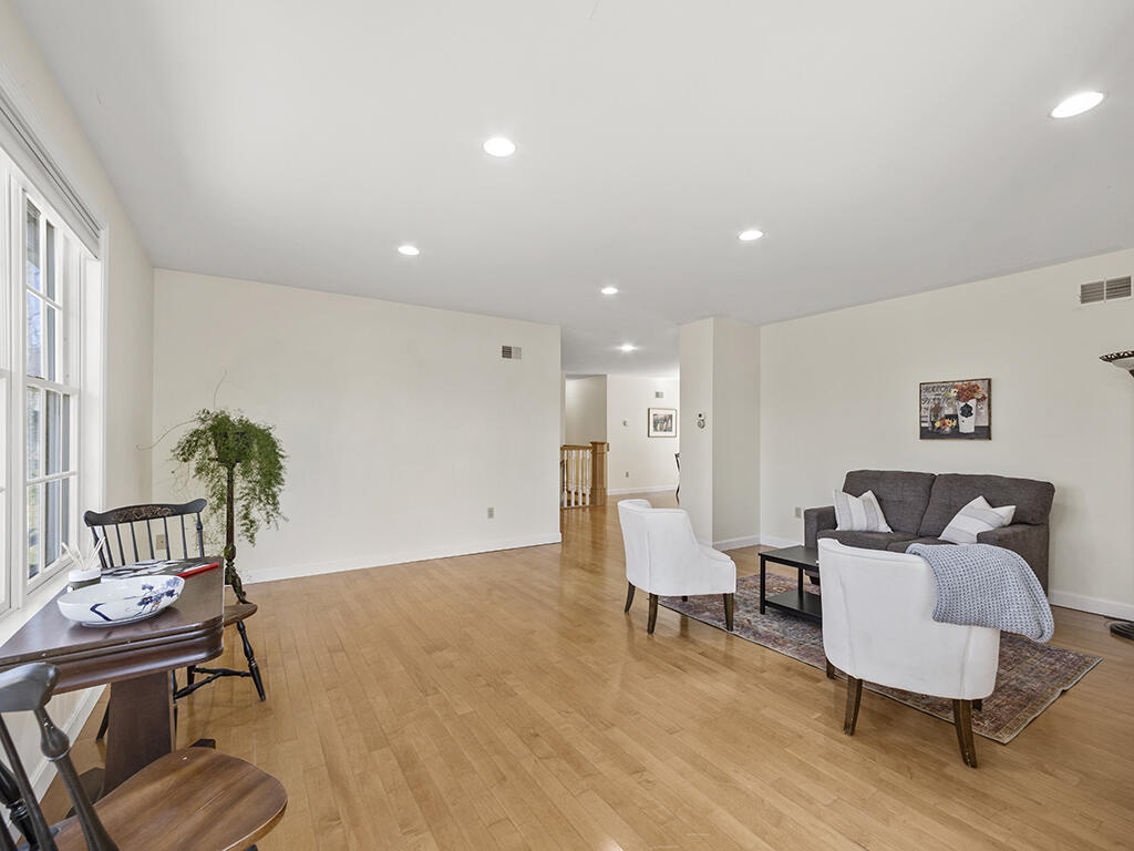 280 Pond Road Mount Vernon ME 04352