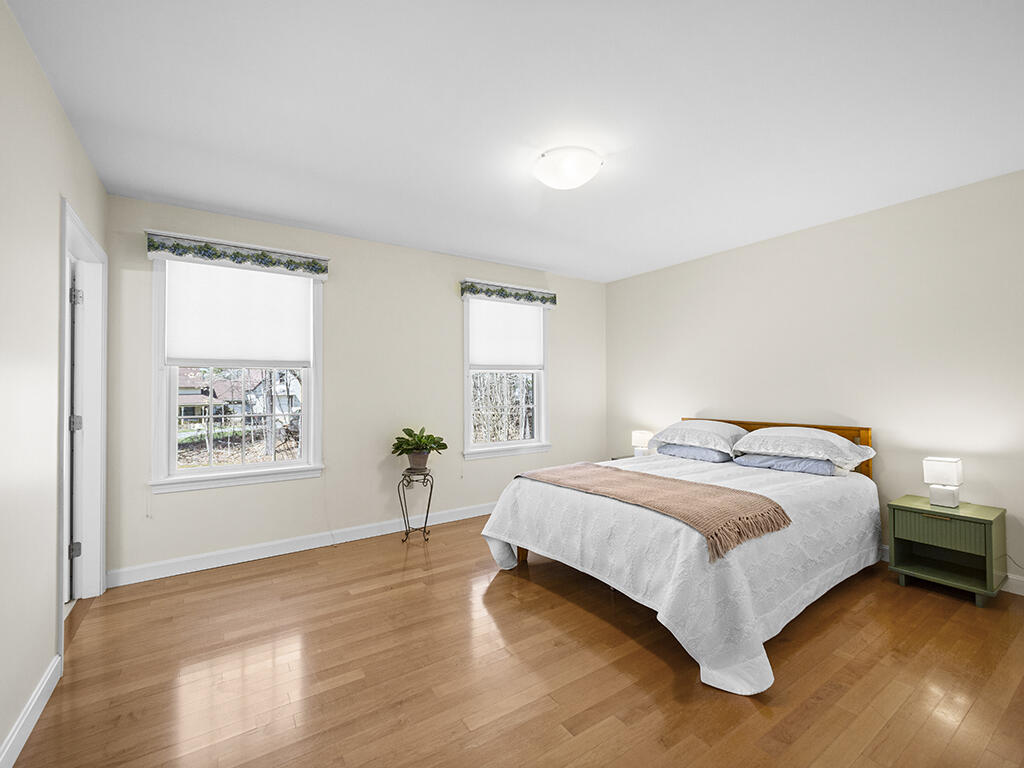 280 Pond Road Mount Vernon ME 04352