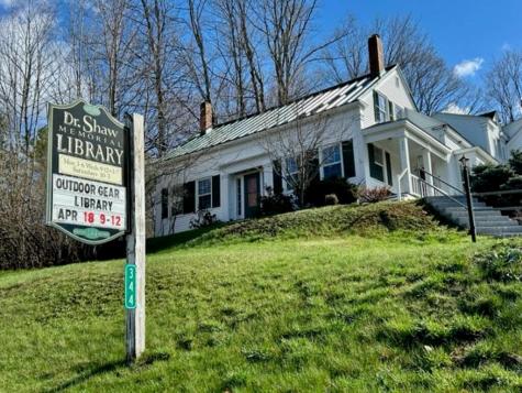 280 Pond Road Mount Vernon ME 04352