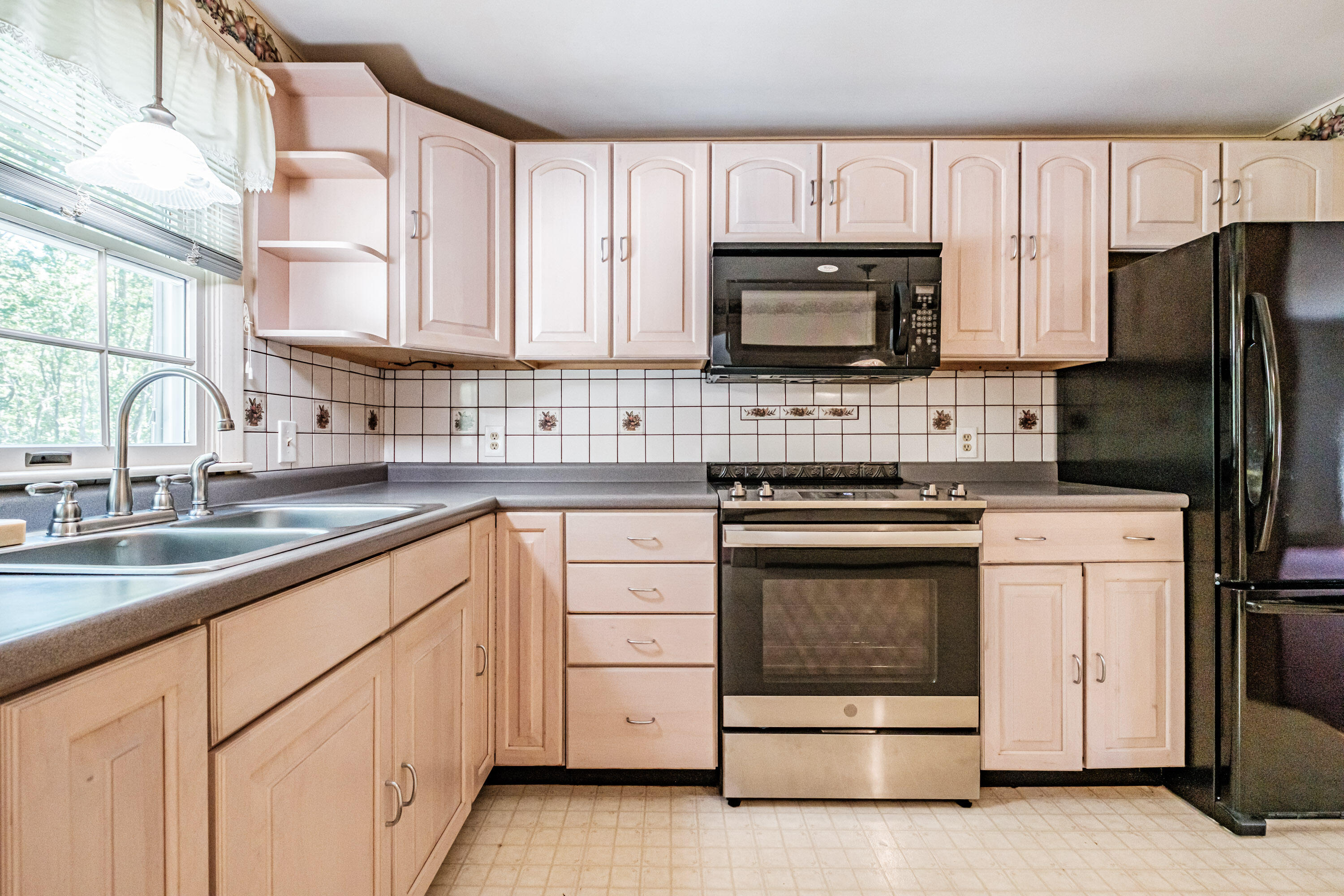 285 Duck Pond Road Westbrook ME 04092