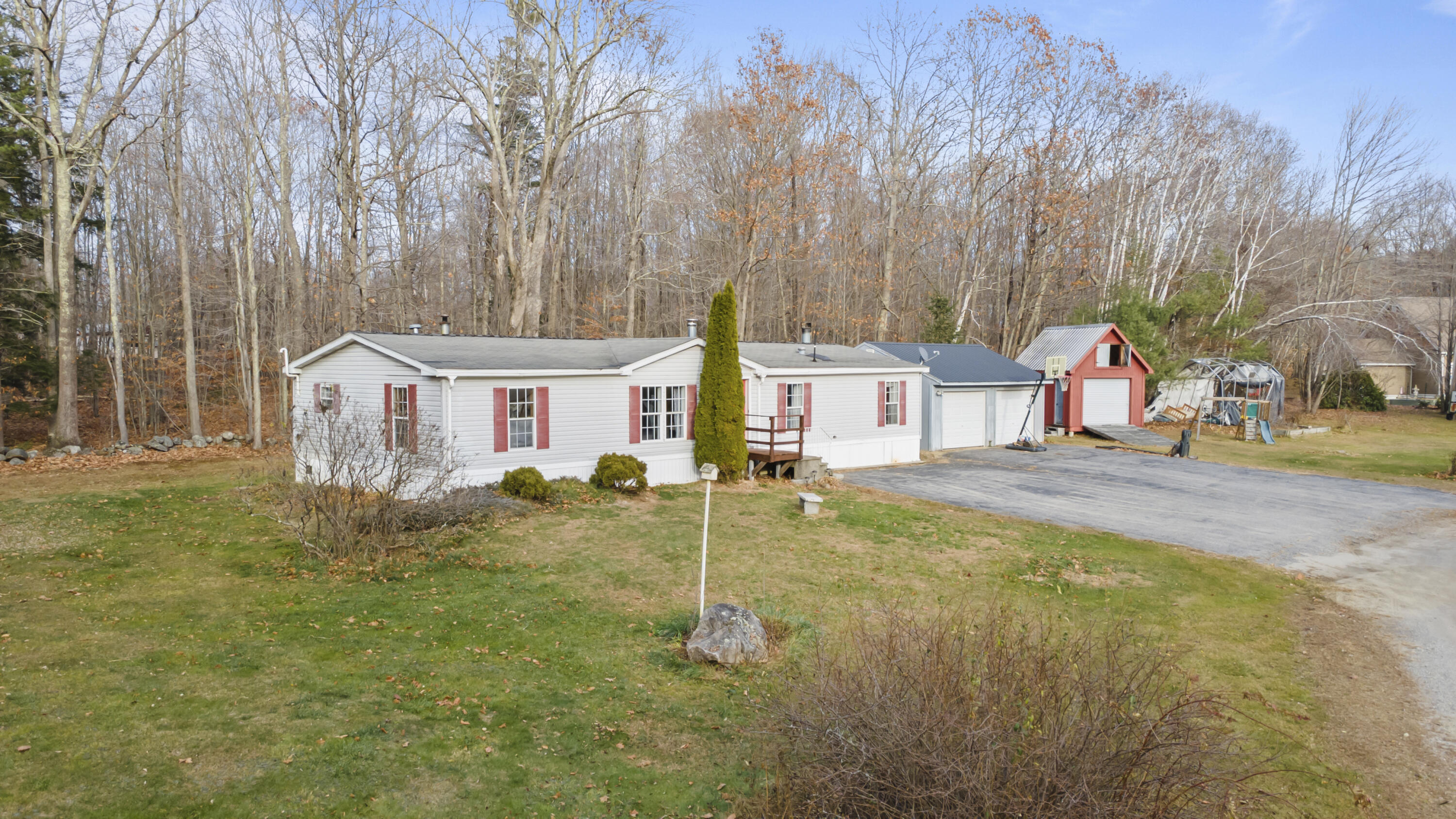 192 Warren Road Monmouth ME 04259