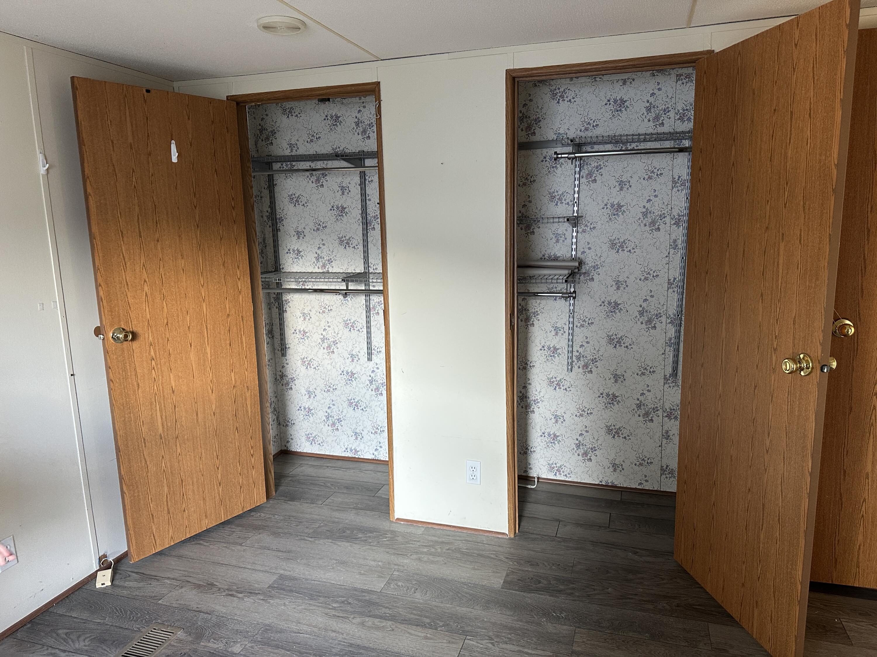 9 Autumn Lane Lewiston ME 04240