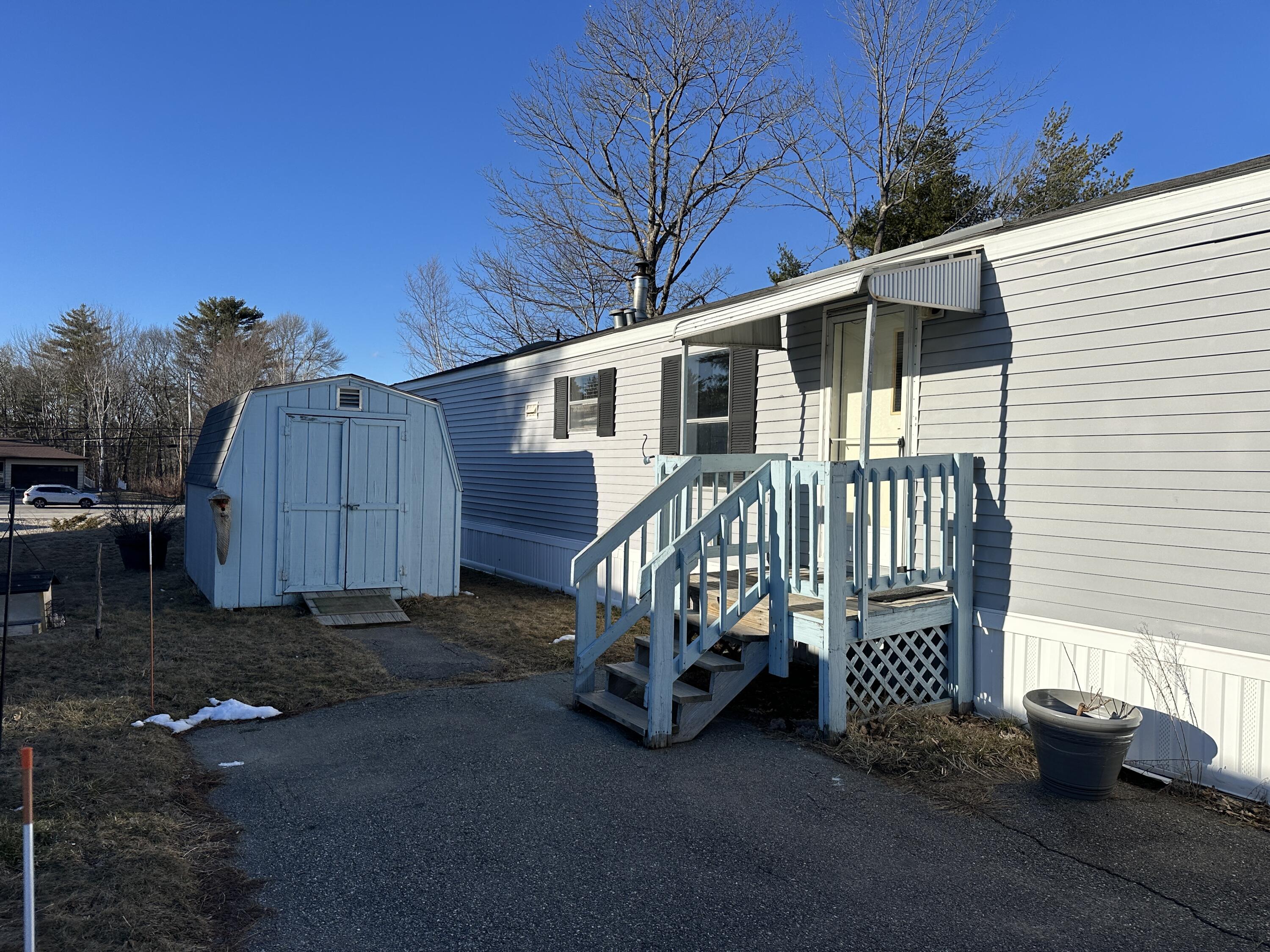 9 Autumn Lane Lewiston ME 04240