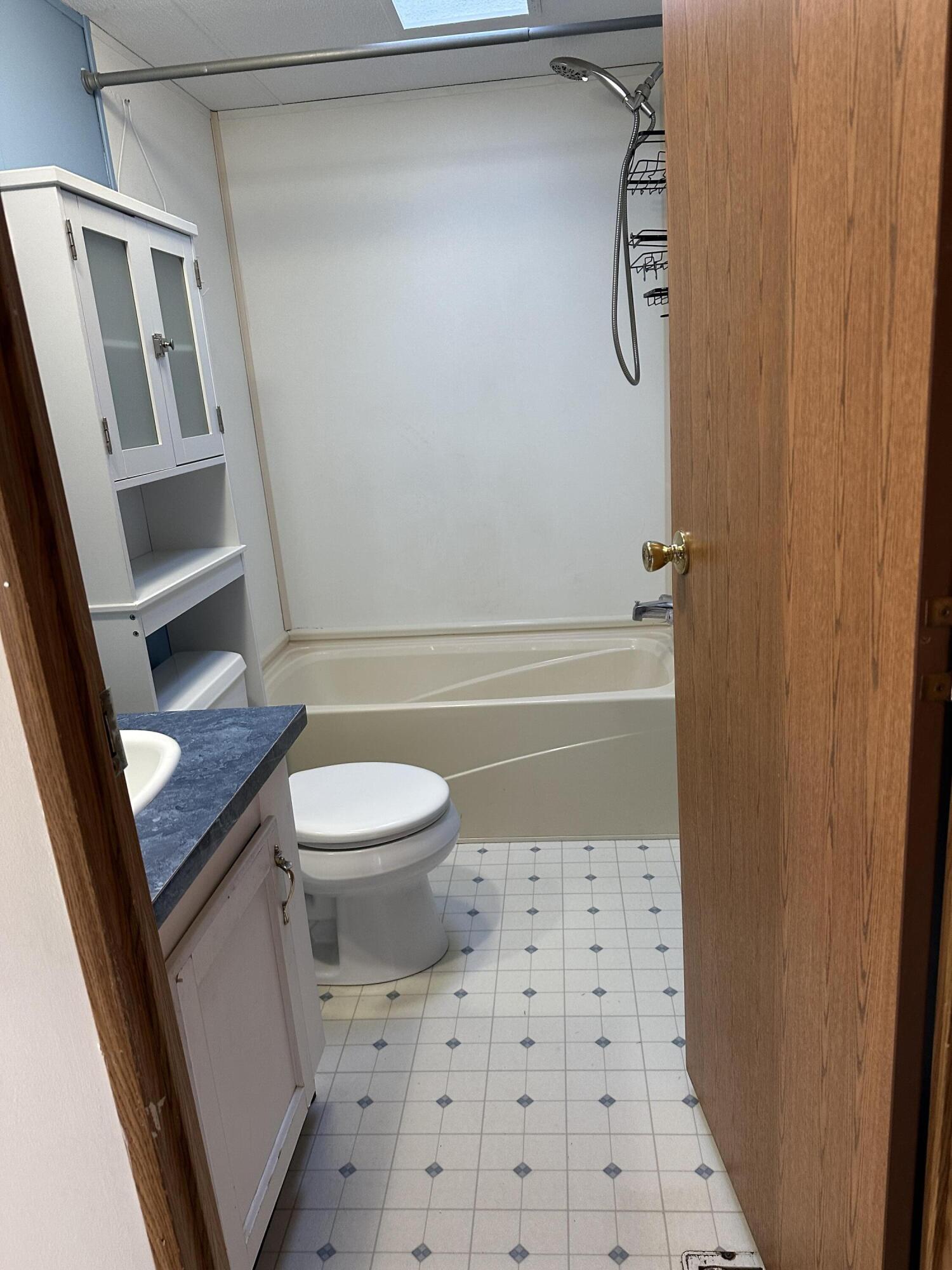 9 Autumn Lane Lewiston ME 04240