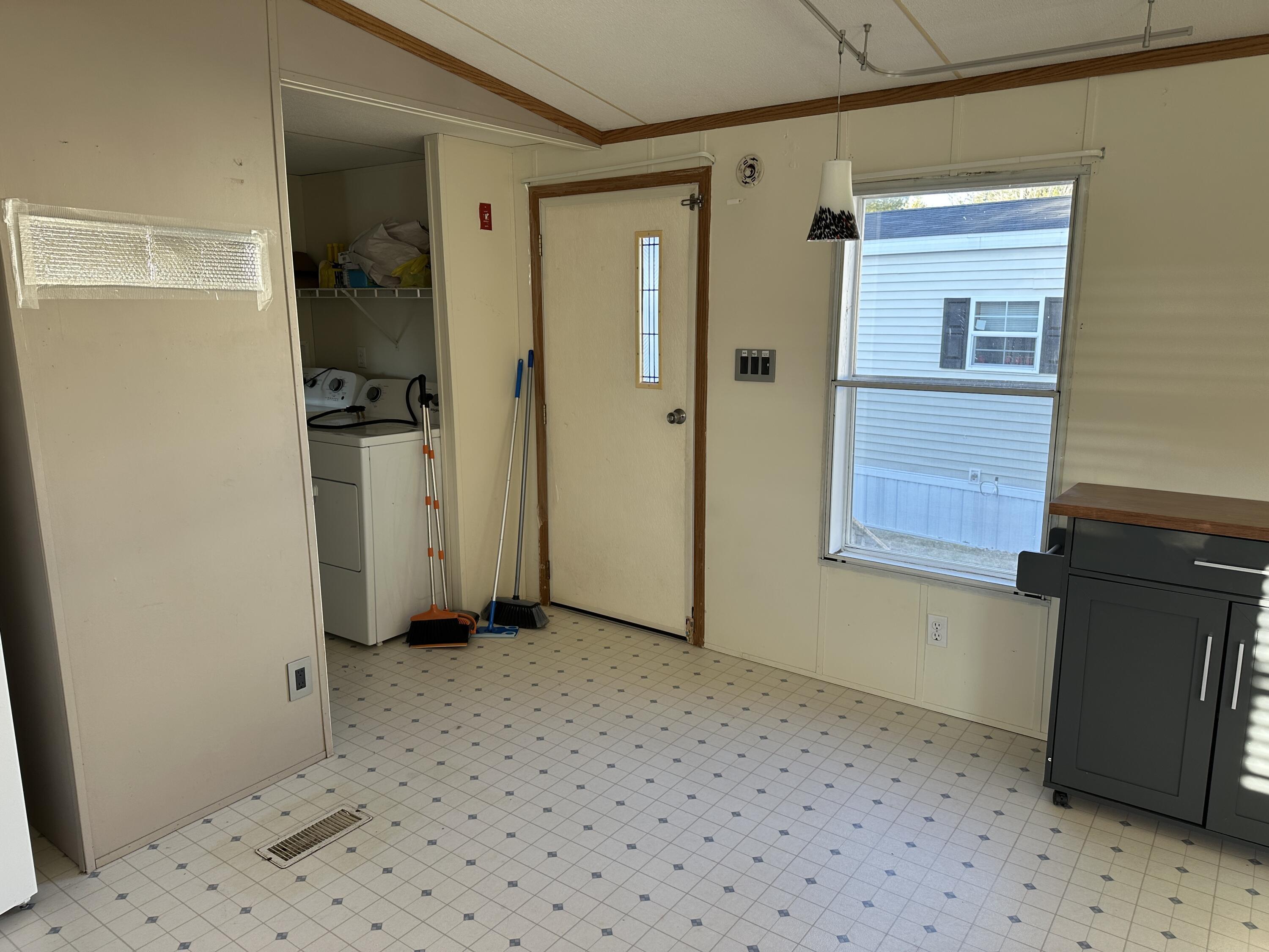 9 Autumn Lane Lewiston ME 04240