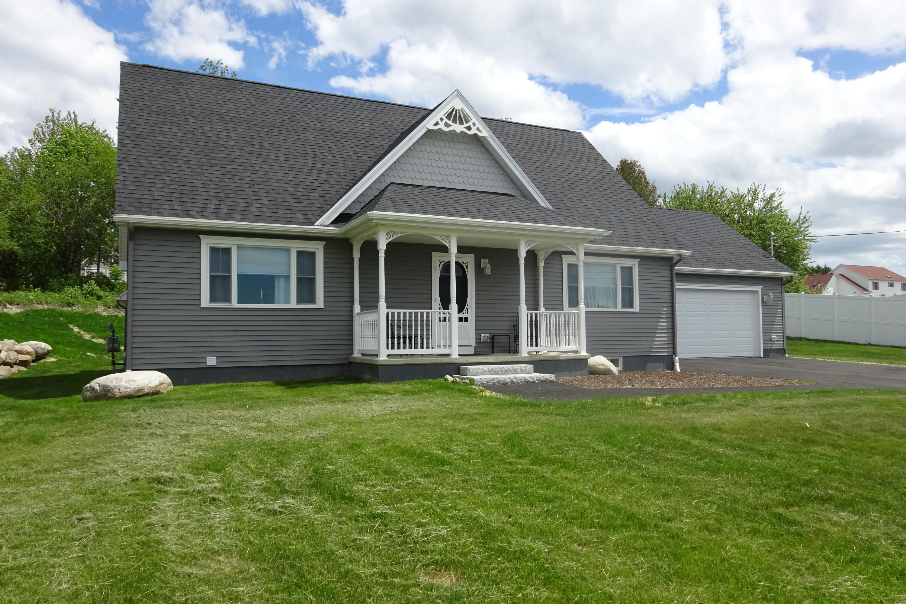 123 Lasalle Drive Bangor ME 04401