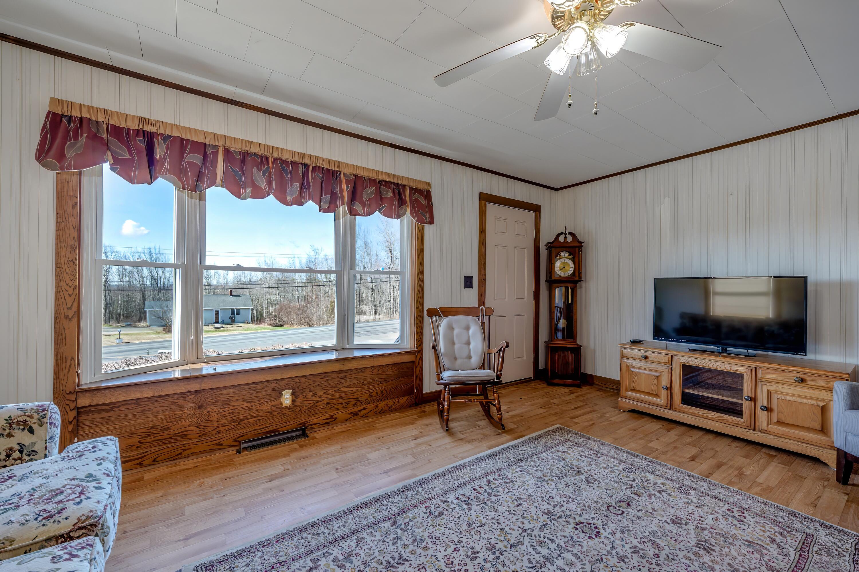 805 Bucksport Road Ellsworth ME 04605