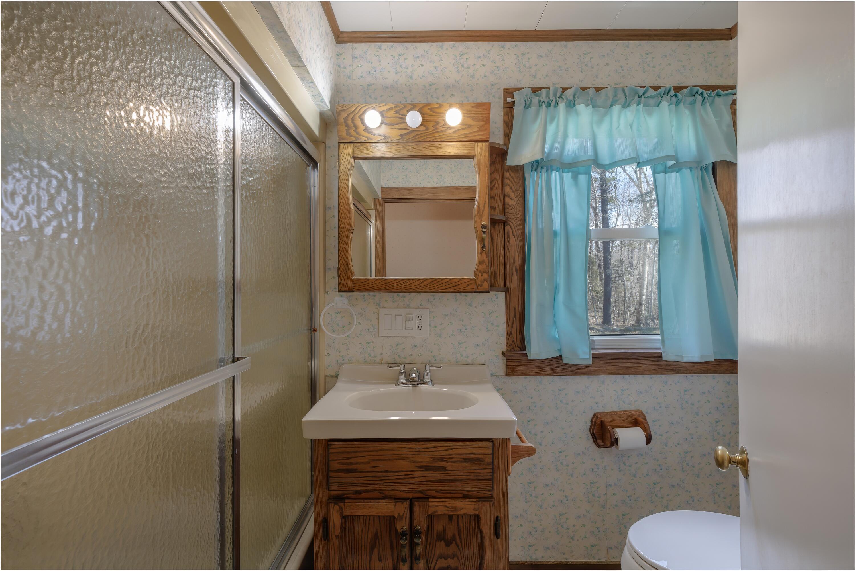 805 Bucksport Road Ellsworth ME 04605