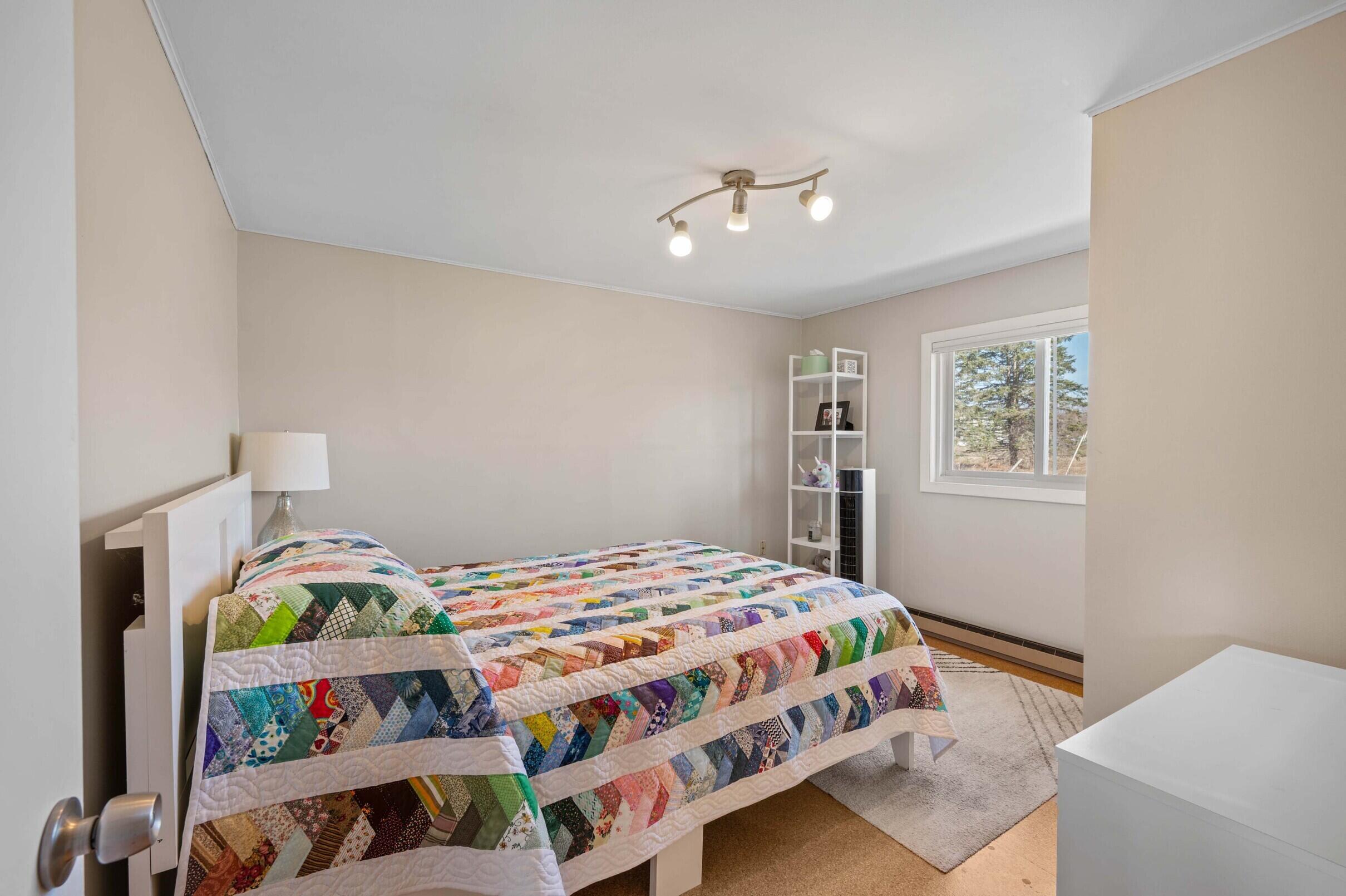 18 Walker Lane Farmingdale ME 04344