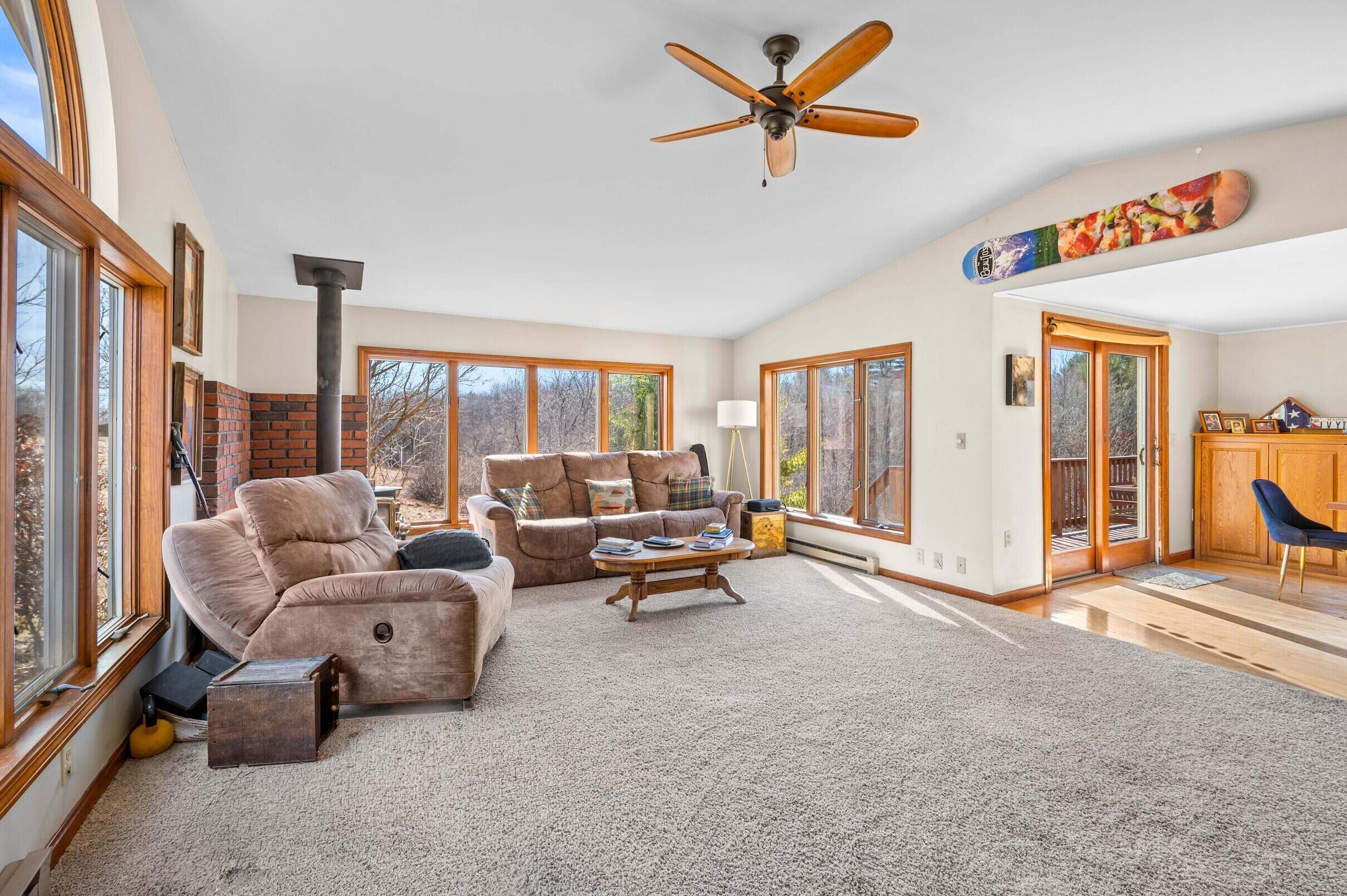 18 Walker Lane Farmingdale ME 04344