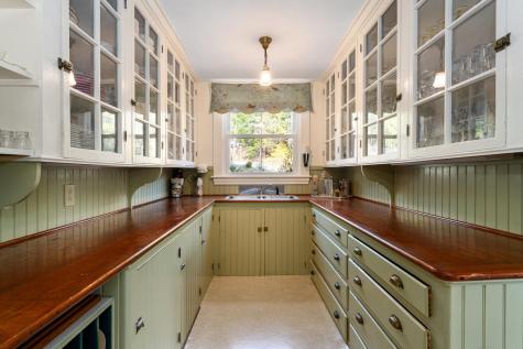 87 Peabody Drive (northeast Hrbr) Mount Desert ME 04662
