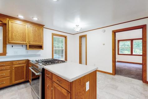 3 Timber Lane Poland ME 04274