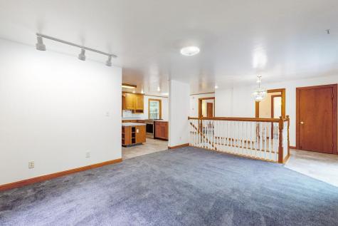 3 Timber Lane Poland ME 04274