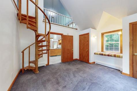 3 Timber Lane Poland ME 04274