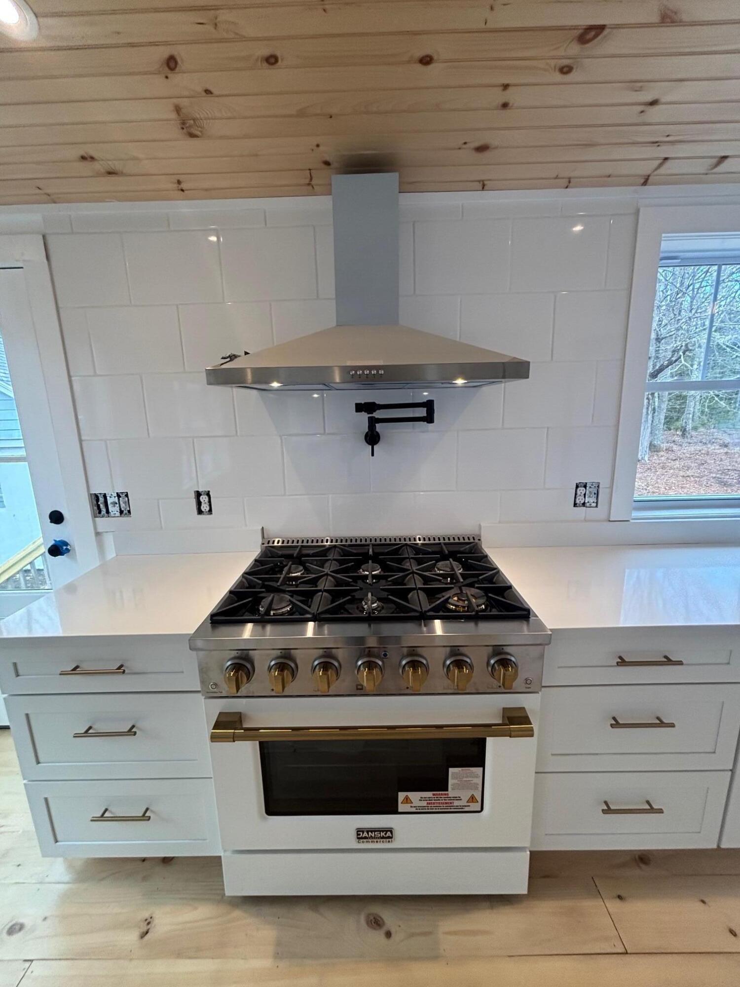 819 Pleasant Point Road Cushing ME 04563