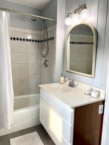 75 Roy Avenue Auburn ME 04210