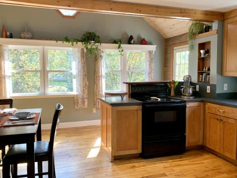 75 Roy Avenue Auburn ME 04210