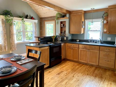 75 Roy Avenue Auburn ME 04210