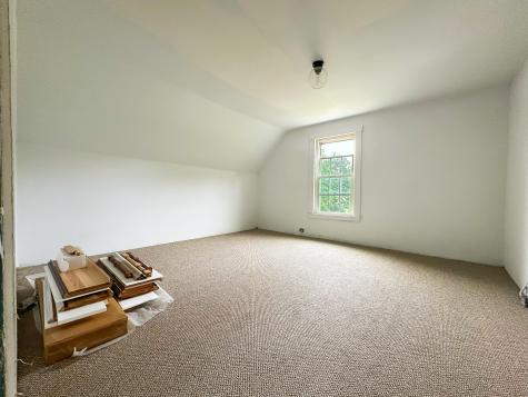 1 Mosley Road Standish ME 04084