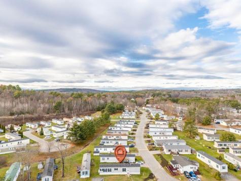 71 Autumn Lane Lewiston ME 04240