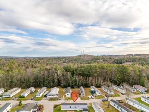 71 Autumn Lane Lewiston ME 04240