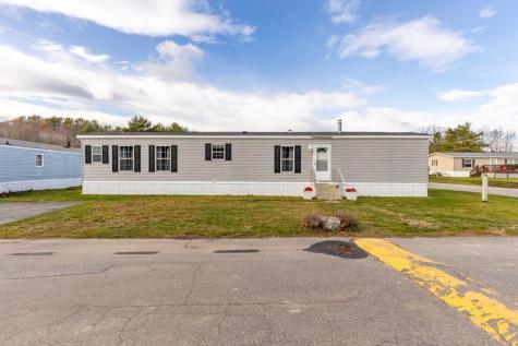 71 Autumn Lane Lewiston ME 04240