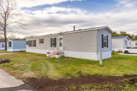 71 Autumn Lane Lewiston ME 04240