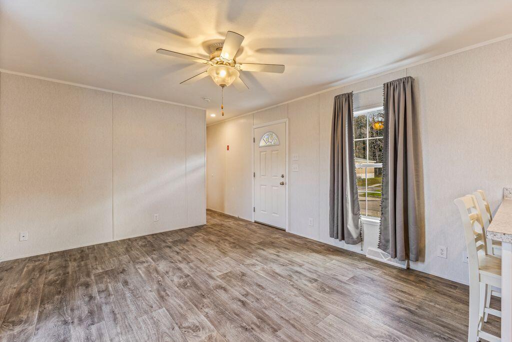 71 Autumn Lane Lewiston ME 04240