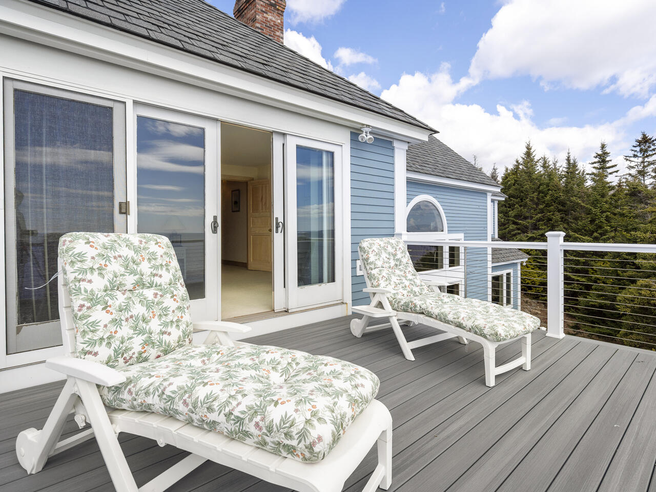 28 Yellow Head Road Bristol ME 04554