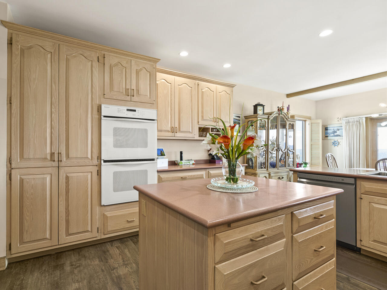 28 Yellow Head Road Bristol ME 04554