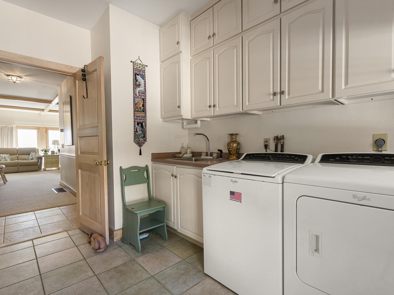 28 Yellow Head Road Bristol ME 04554