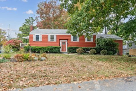 36 Murray Drive Cape Elizabeth ME 04107