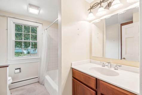 36 Murray Drive Cape Elizabeth ME 04107