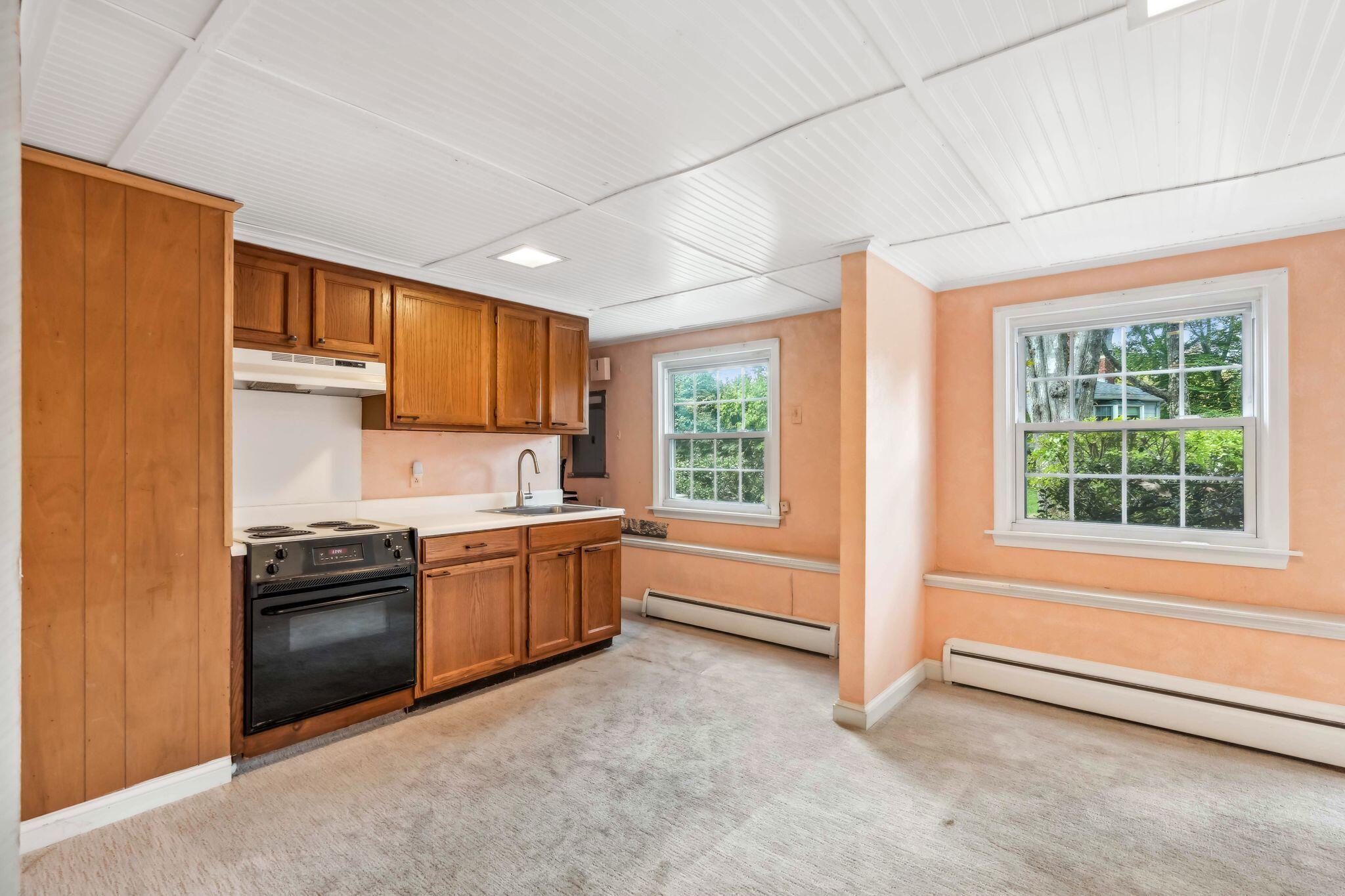 36 Murray Drive Cape Elizabeth ME 04107