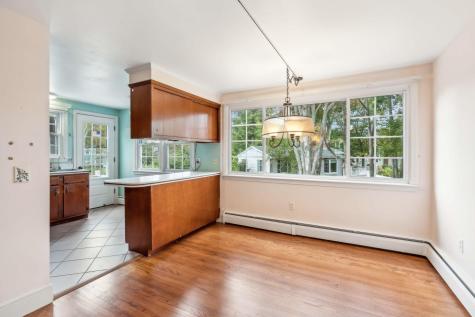 36 Murray Drive Cape Elizabeth ME 04107