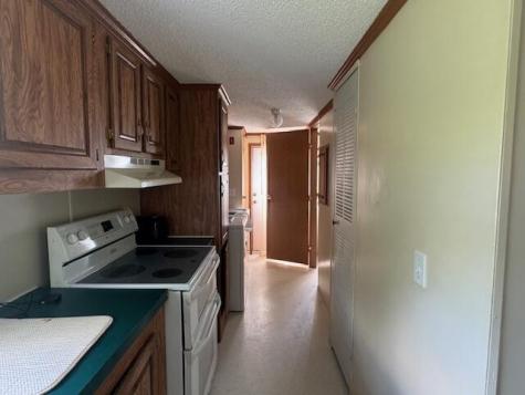 6 Mud Pond Road Palmyra ME 04965