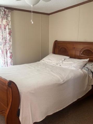 6 Mud Pond Road Palmyra ME 04965