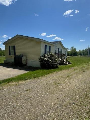 6 Mud Pond Road Palmyra ME 04965