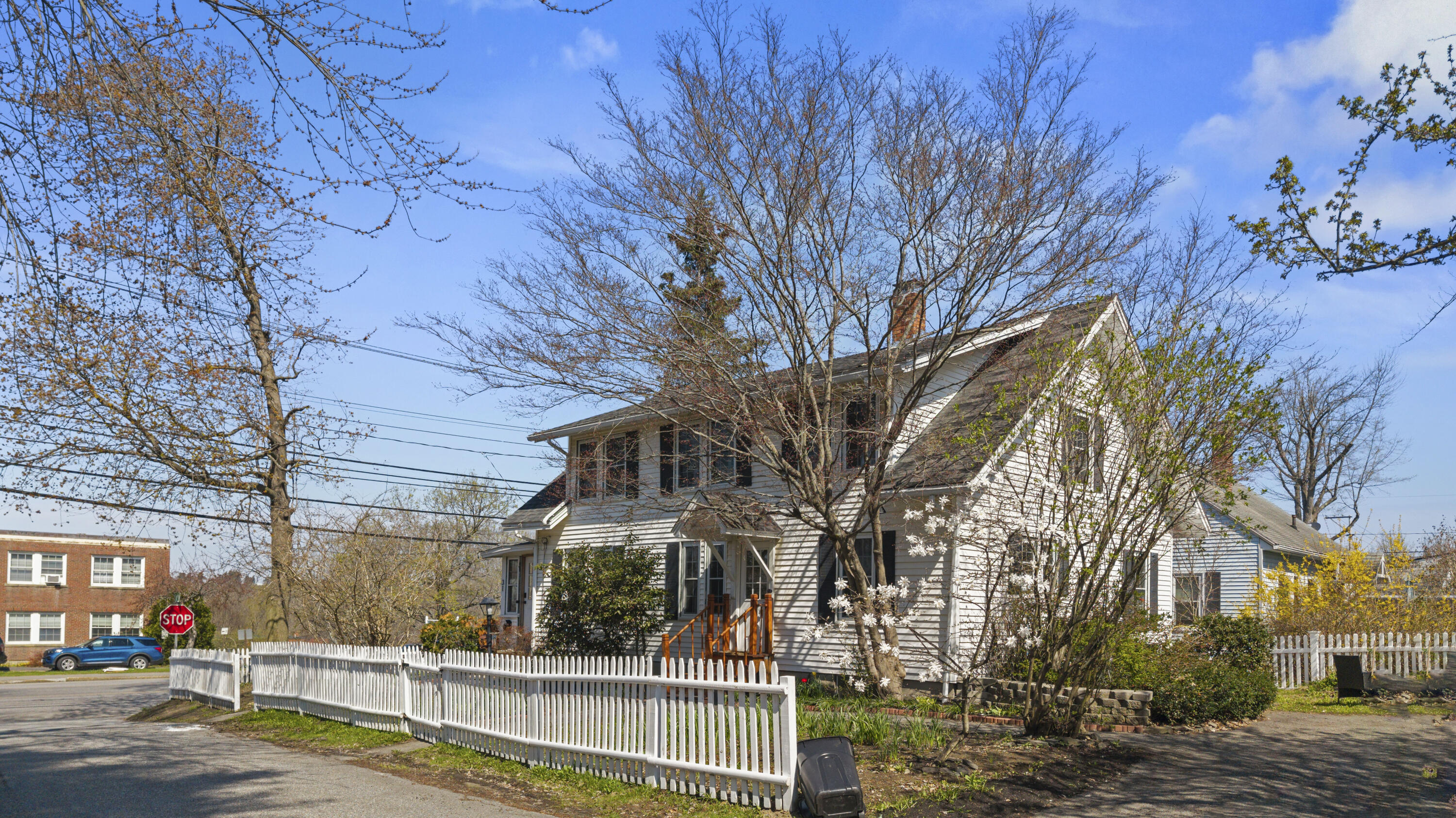 31 Hospital Street Augusta ME 04330