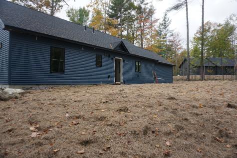 16 Lydia Lane Norway ME 04268